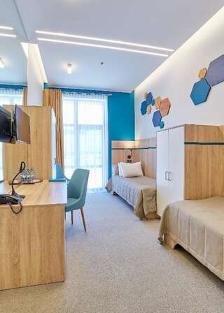 Отель Aqua-Minsk Hotel Plus Минск Двухместный номер с 2 отдельными кроватями-3